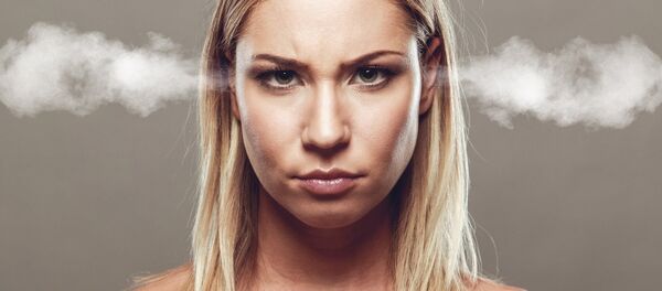 Una mujer enojada - Sputnik Mundo