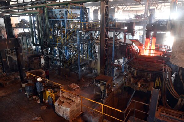 'Mina de oro': se reabre una planta metalúrgica en la ciudad siria de Hama - Sputnik Mundo