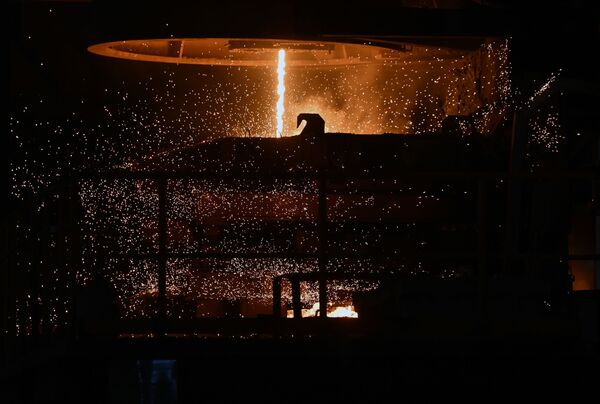 'Mina de oro': se reabre una planta metalúrgica en la ciudad siria de Hama - Sputnik Mundo