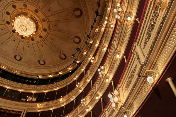 La Orquesta de Cámara Rusa de San Petersburgo visita el teatro más antiguo de Suramérica - Sputnik Mundo