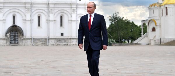 Vladímir Putin, presidente de Rusia, en el Kremlin - Sputnik Mundo