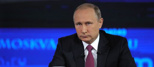 La 15ª 'Línea directa' con Vladímir Putin - Sputnik Mundo