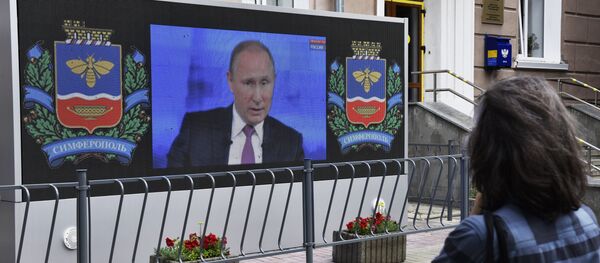 La 15ª 'Línea directa' con Vladímir Putin - Sputnik Mundo