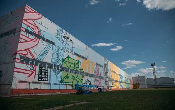 El proceso de la creación del mural más grande del mundo - Sputnik Mundo