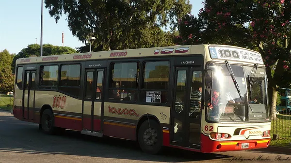 Los conductores de transporte público en Argentina se protegen del COVID-19 Los conductores de transporte público en Argentina se protegen del COVID-19 - Sputnik Mundo
