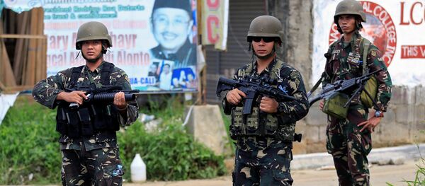 Militares filipinos en Marawi Militares filipinos en Marawi - Sputnik Mundo