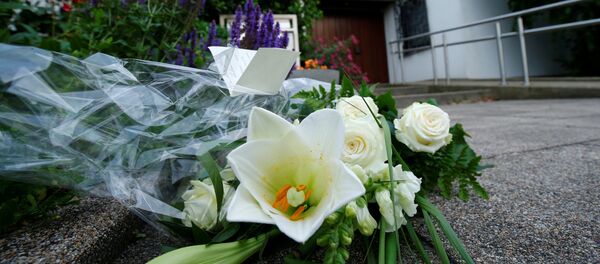 Las flores en homenaje del excanciller de Alemania, Helmut Kohl - Sputnik Mundo