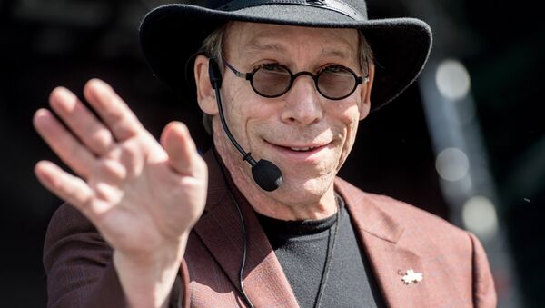 El científico Lawrence Krauss durante el festival Kaspersky Geek Picnic de 2017 - Sputnik Mundo