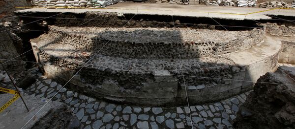 Arqueólogos hallan templo azteca en el medio de Ciudad de México - Sputnik Mundo