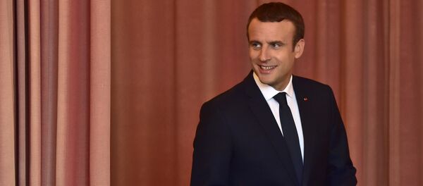 Emmanuel Macron, presidente de Francia - Sputnik Mundo