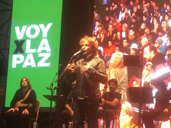 Raúl Porchetto se presenta en Rosario, Argentina. Raúl Porchetto se presenta en Rosario, Argentina. - Sputnik Mundo