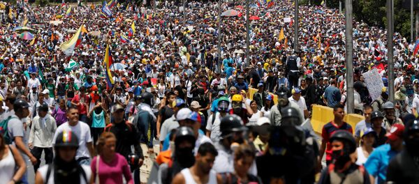 Las manifestaciones en Caracas, Venezuela - Sputnik Mundo