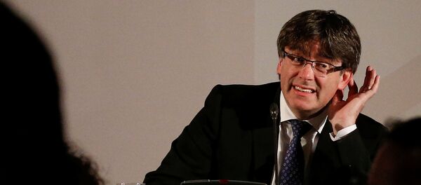 Carles Puigdemont, presidente del Gobierno catalán Carles Puigdemont, presidente del Gobierno catalán - Sputnik Mundo