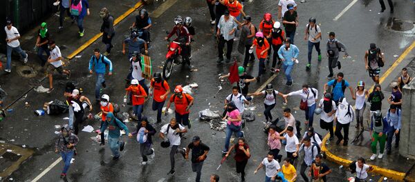 Manifestación opositora en Caracas - Sputnik Mundo