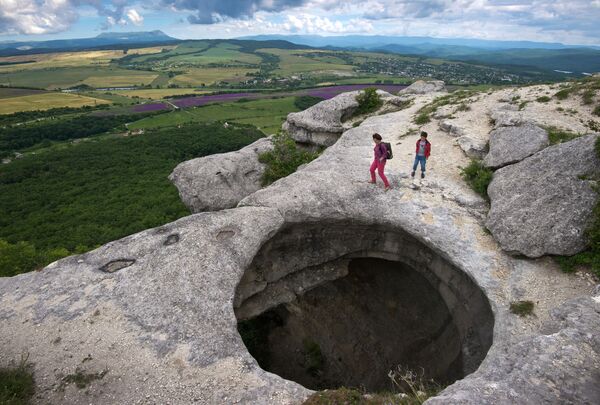 'La Provenza de Crimea': el inolvidable espectáculo del florecimiento de la lavanda - Sputnik Mundo