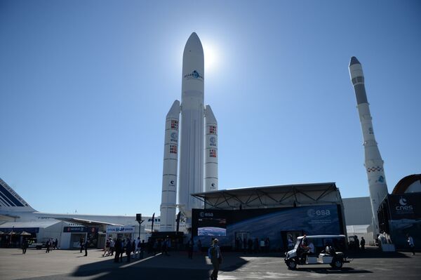 Rusia se luce en el Salón Internacional de la Aeronáutica y el Espacio Le Bourget 2017 - Sputnik Mundo