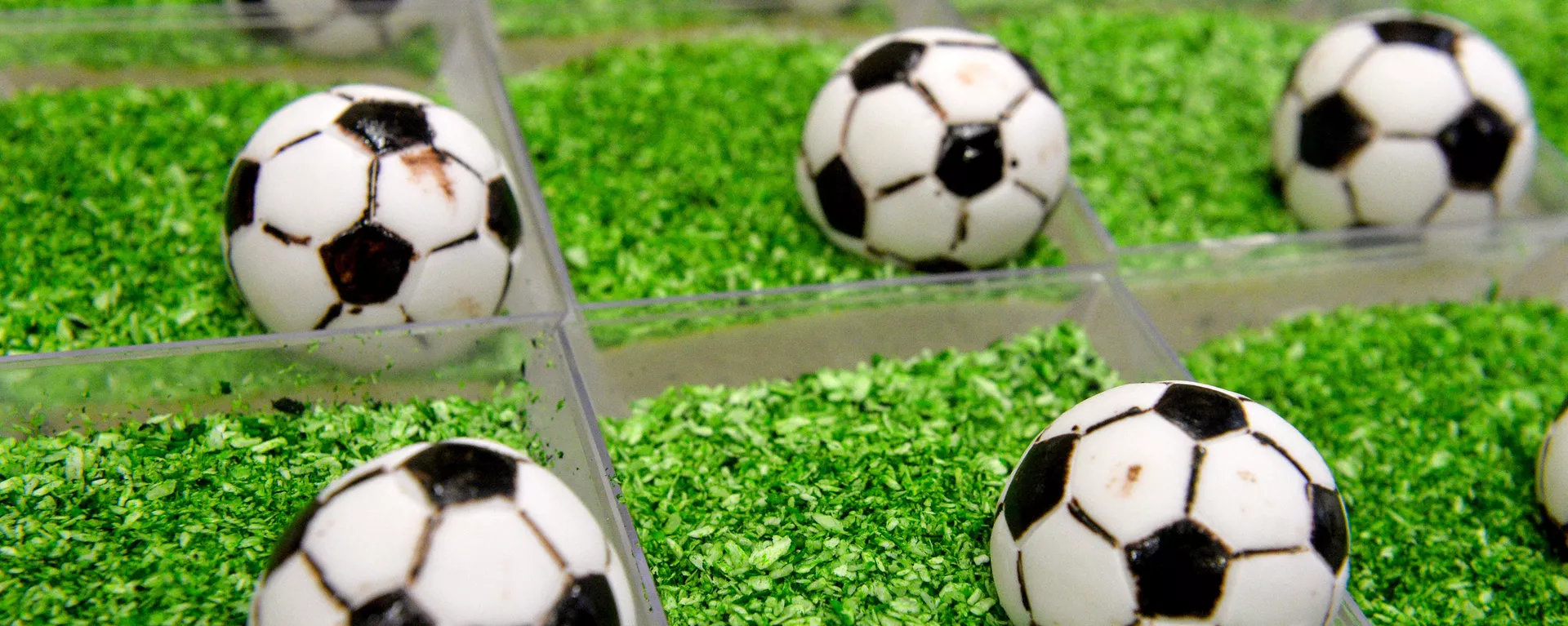 Balones de fútbol comestibles (imagen referencial) - Sputnik Mundo, 1920, 06.05.2021