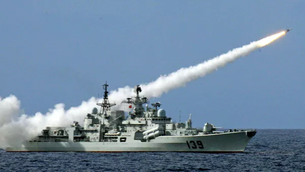China is outfitting new naval destroyers with their potent new anti-ship missiles, which pose serious challenges to US naval defenses. - Sputnik Mundo