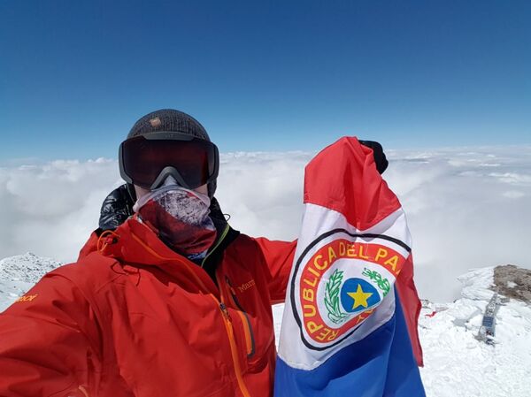 Camino Román conquista la cumbre más alta de Europa - Sputnik Mundo