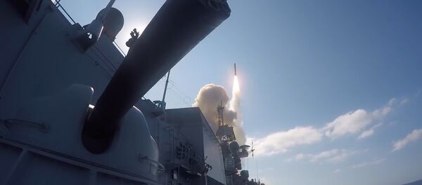 Los terroristas, contra las cuerdas: los misiles de crucero de Rusia diezman a Daesh - Sputnik Mundo