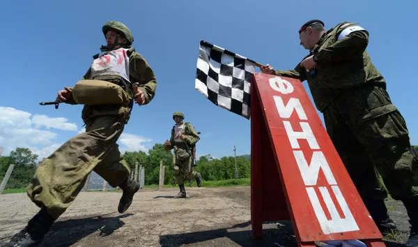 Competiciones de la Infantería Naval de Rusia Competiciones de la Infantería Naval de Rusia - Sputnik Mundo