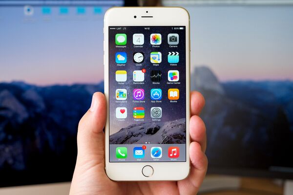 iPhone 6S Plus - Sputnik Mundo
