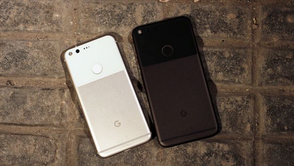 Google Pixel y Google Pixel XL Google Pixel y Google Pixel XL - Sputnik Mundo