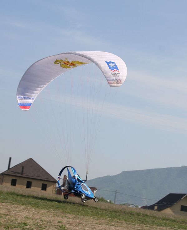 Un begalet, una aeronave híbrida ultraligera rusa - Sputnik Mundo