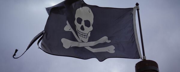 Bandera de piratas (imagen referencial) Bandera de piratas (imagen referencial) - Sputnik Mundo