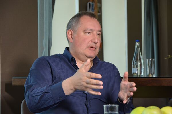 Dmitri Rogozin, vice primer ministro ruso - Sputnik Mundo