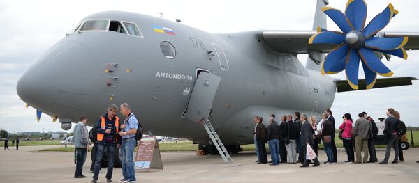 Un avión de transporte An-70 - Sputnik Mundo