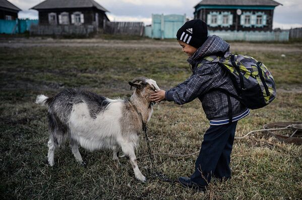 Concurso de fotografía Andréi Stenin: categoría 'Retrato: héroes de nuestro tiempo' - Sputnik Mundo