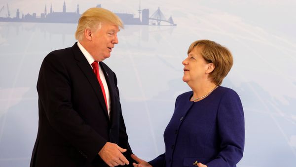El presidente estadounidense, Donald Trump, y la canciller alemana, Ángela Merkel El presidente estadounidense, Donald Trump, y la canciller alemana, Ángela Merkel - Sputnik Mundo