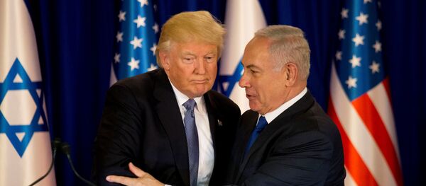 Donald Trump y Benjamin Netanyahu - Sputnik Mundo