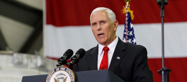 Mike Pence, vicepresidente de EEUU - Sputnik Mundo