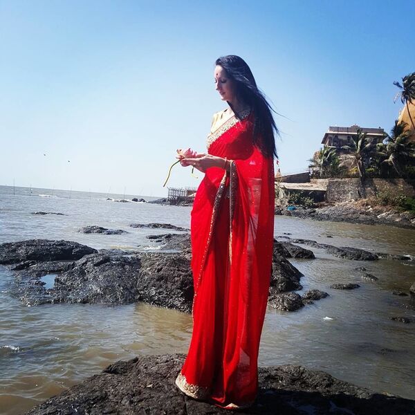 Belleza de vértigo: la aspirante rusa al récord mundial de las piernas más largas del mundo - Sputnik Mundo