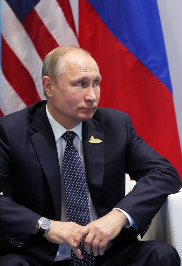 Cara a cara: el primer encuentro entre Putin y Trump - Sputnik Mundo