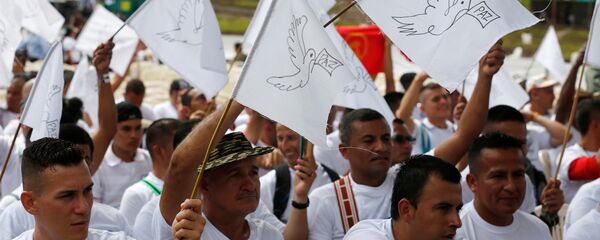 Paz con FARC en Colombia Paz con FARC en Colombia - Sputnik Mundo