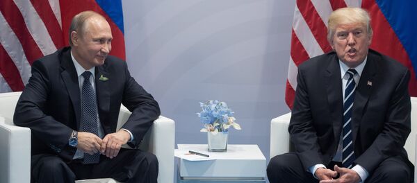 El presidente de Rusia, Vladímir Putin, y su homólogo norteamericano, Donald Trump (archivo) - Sputnik Mundo