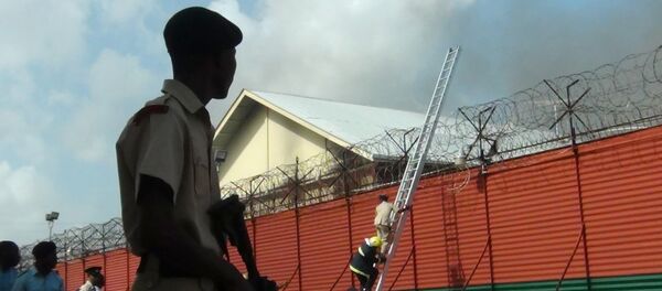 Un policía de Guyana cerca de la prisión Camp Street (archivo) - Sputnik Mundo