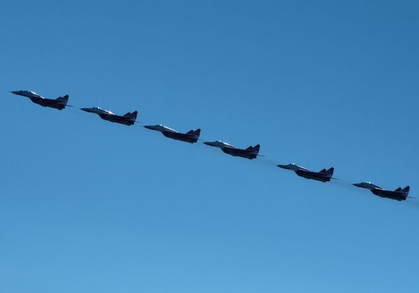 Se cumplen 105 años de las Fuerzas Aeroespaciales de Rusia en San Petersburgo - Sputnik Mundo