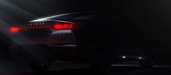 El prototipo del Lightyear, coche solar de fabricación holandesa - Sputnik Mundo