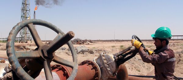 Extracción de petróleo (archivo) - Sputnik Mundo
