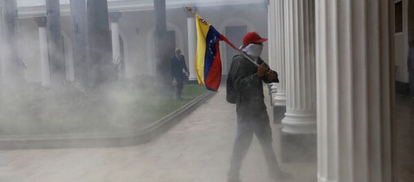 Disturbios en el edificio de la Asamblea Nacional en Venezuela - Sputnik Mundo
