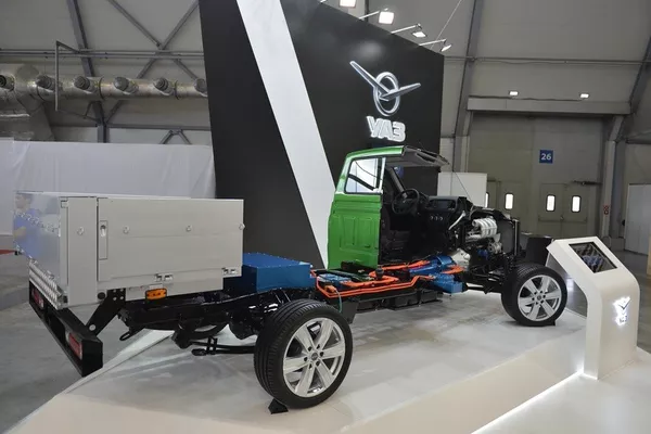 El UAZ Profi híbrido visto por dentro El UAZ Profi híbrido visto por dentro - Sputnik Mundo