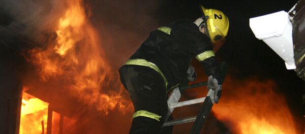 Bombero chileno - Sputnik Mundo