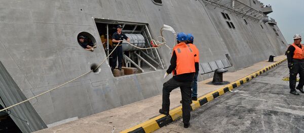 Un buque estadounidense de la clase LCS - Sputnik Mundo
