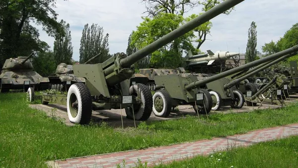 Сañones М-46 (archivo) - Sputnik Mundo