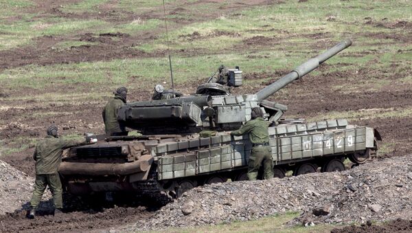 Ejercicios militares de la autoproclamada República Popular de Lugansk, Ucrania - Sputnik Mundo