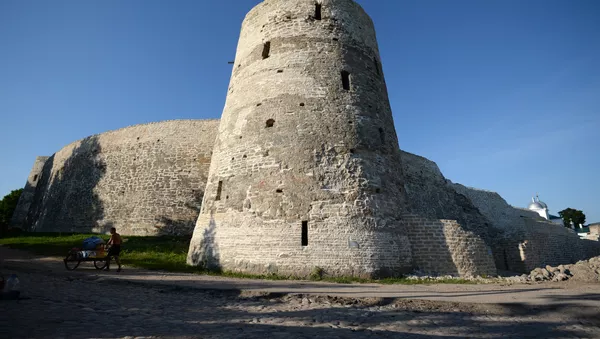 La ciudad rusa de Izborsk - Sputnik Mundo